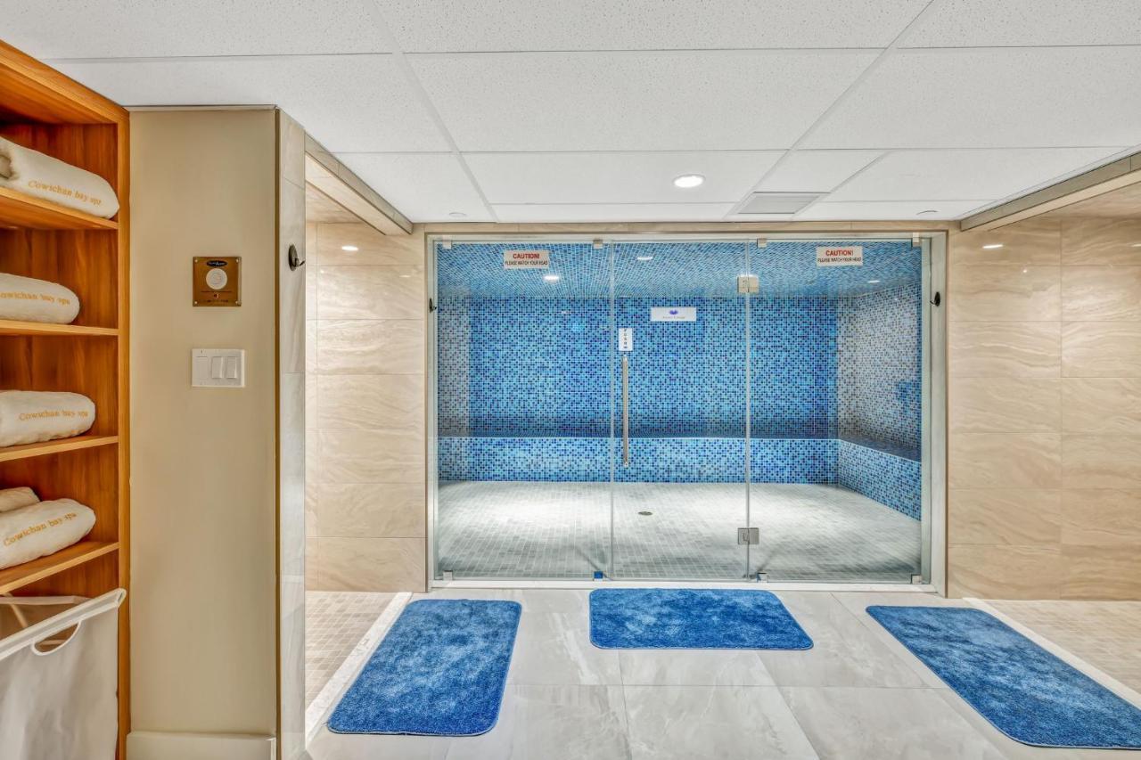 Oceanfront At Hotel 3*