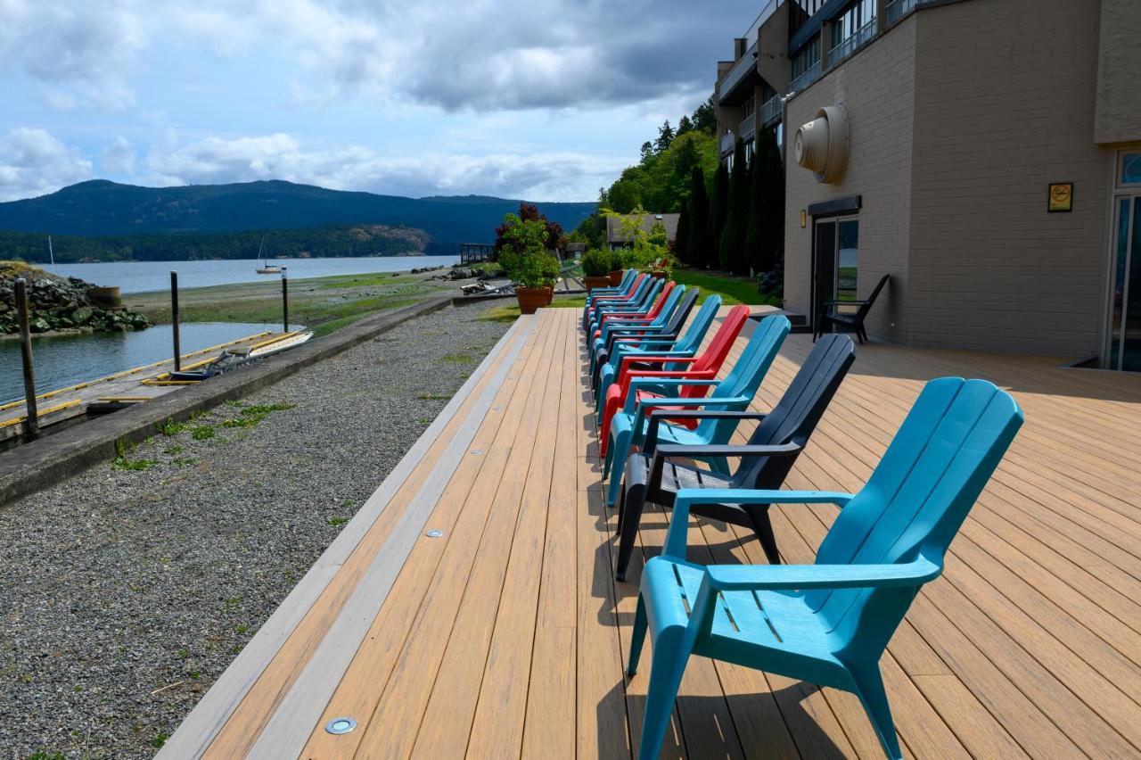 Oceanfront At Hotel 3*