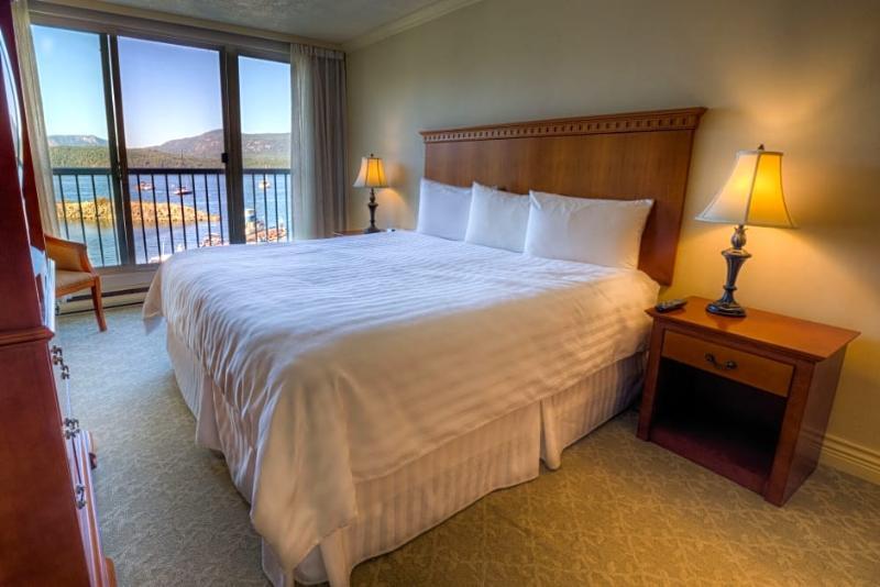 Oceanfront At 3*